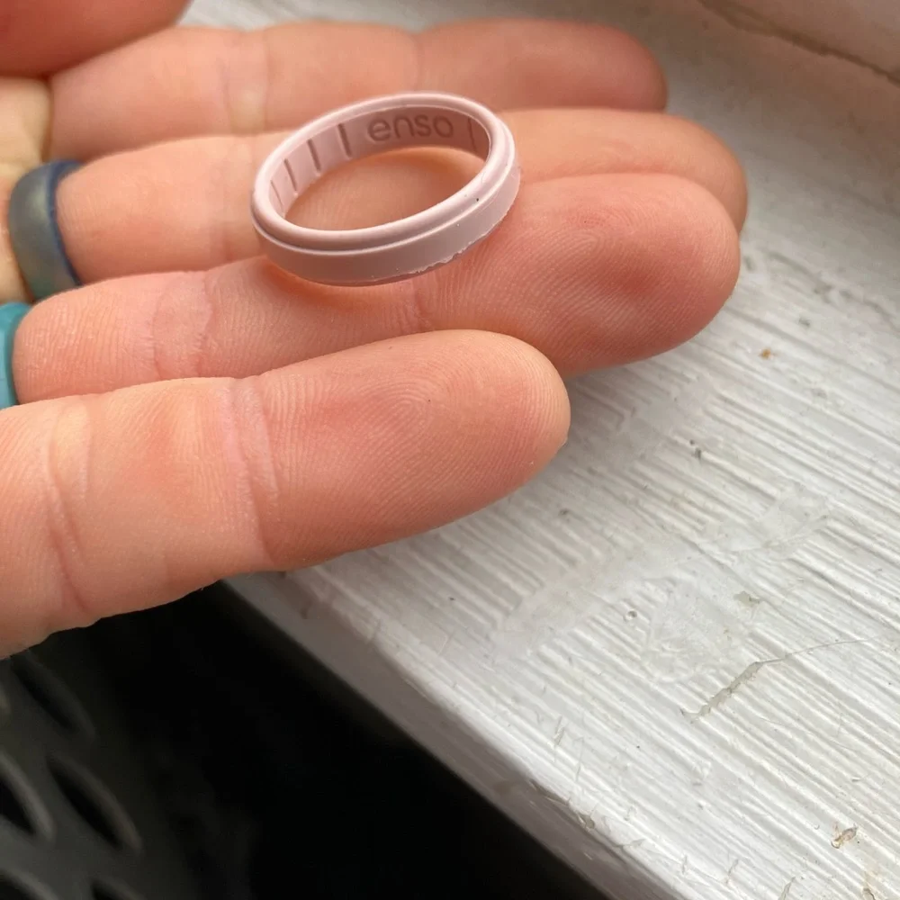 Enso pink Sand thin Silicone Ring - Picture 1 of 8